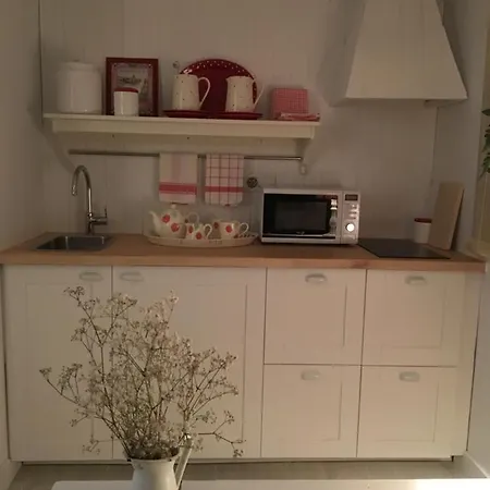 Chalet Lisbon Cozy House W/garden And Pool *