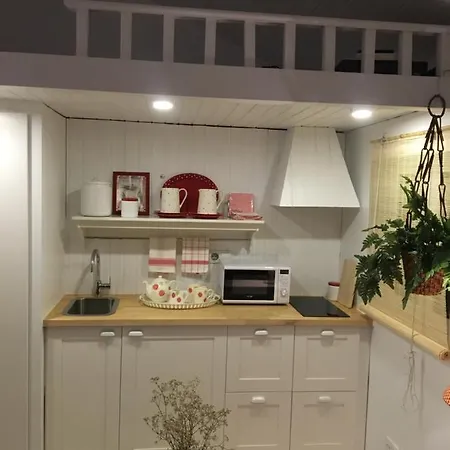 Chalet Lisbon Cozy House W/garden And Pool Valejas