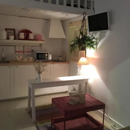 Chalet Lisbon Cozy House W/garden And Pool *