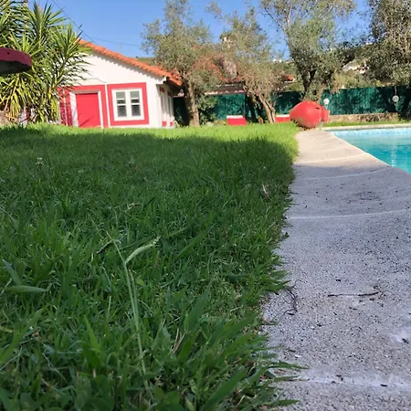 Lisbon Cozy House W/garden And Pool Valejas