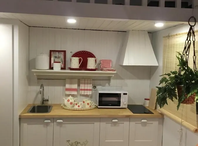 Alpehytte Lisbon Cozy House W/garden And Pool Valejas