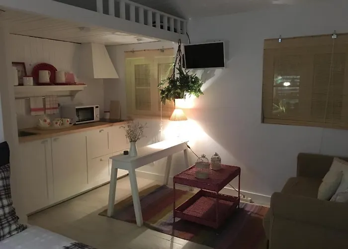 Lisbon Cozy House W/garden And Pool Alpehytte *